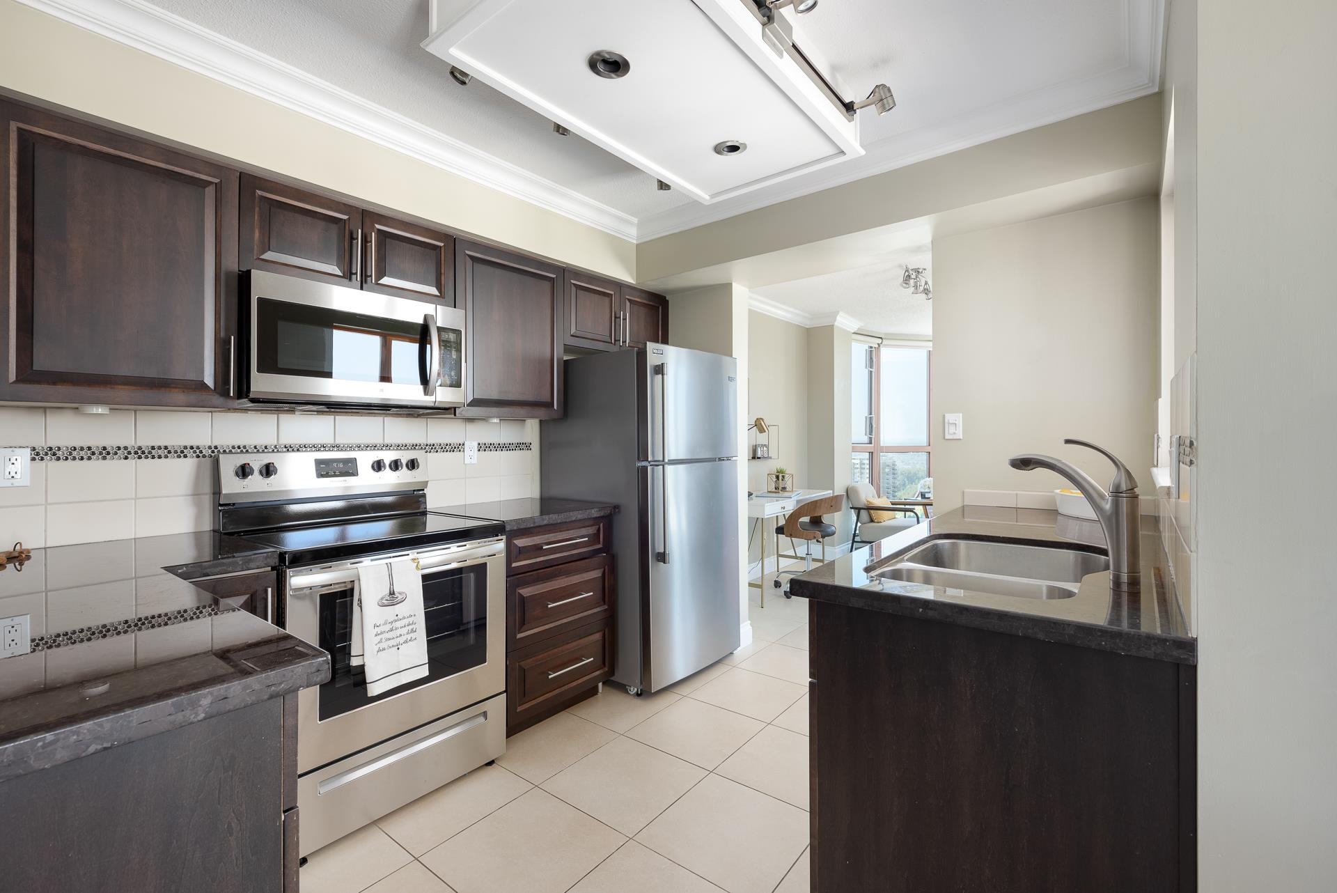 1504 612 Fifth Avenue, Uptown - r2874820 Image