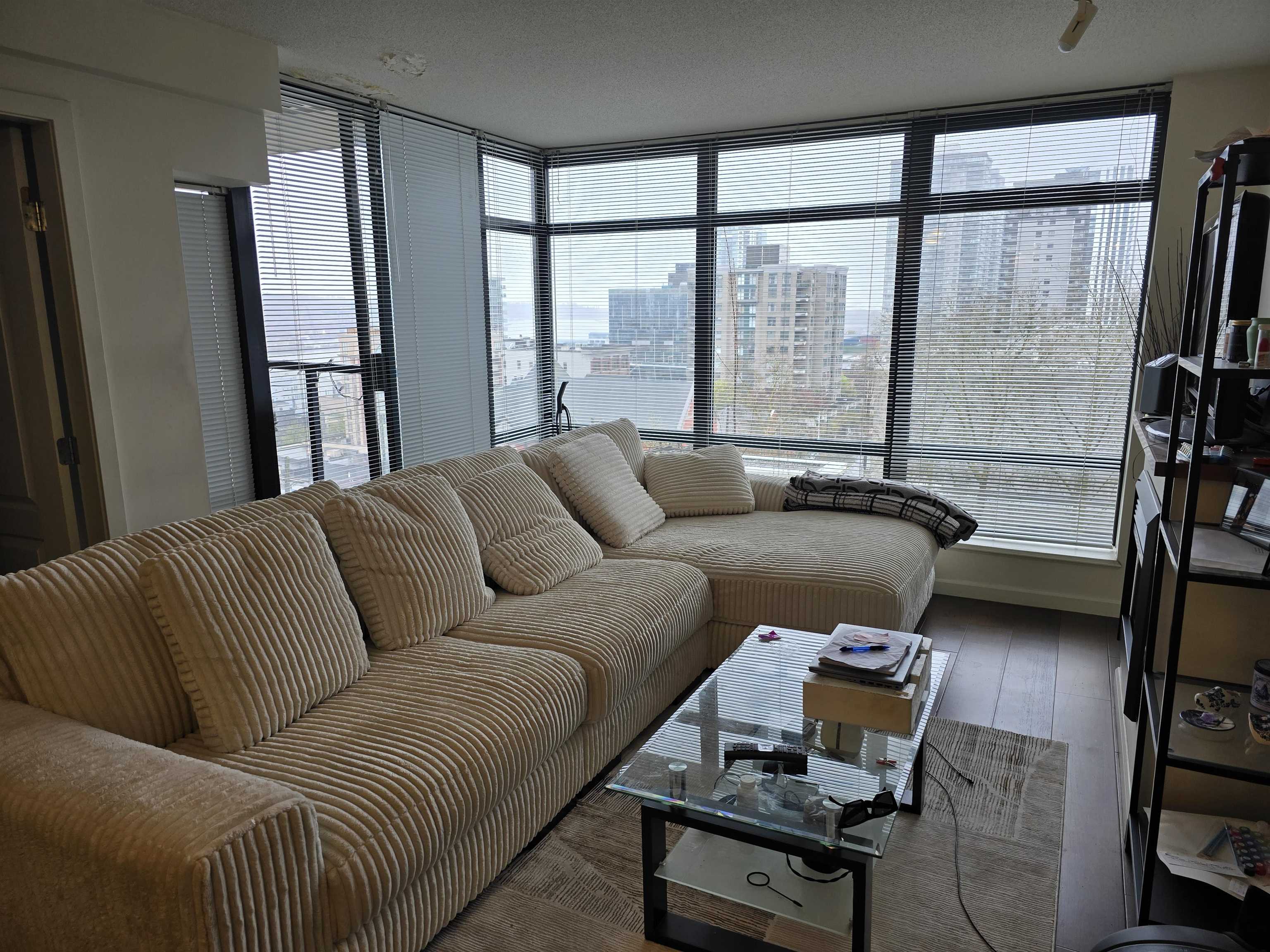 603 610 Victoria Street, Downtown - r2867008 Image